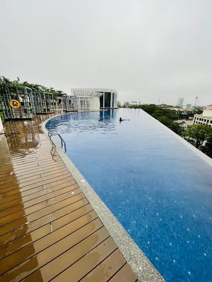 Deena Suite At Troika ,Kota Bharu Dış mekan fotoğraf